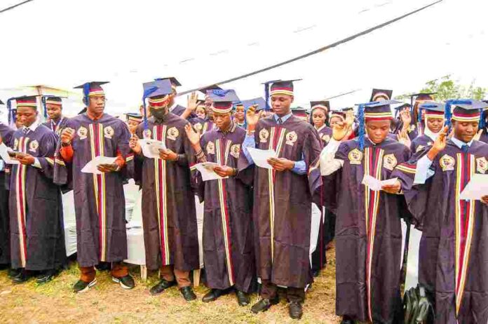 TAU VC Charges New Students: Learn Four UN Languages as Passport to Global Market