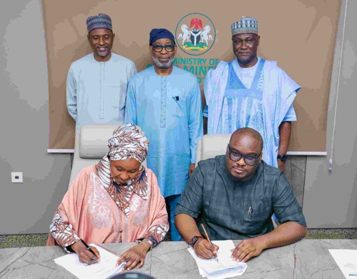 FG, AFC Sign Landmark $1.3billion Alumina Deal